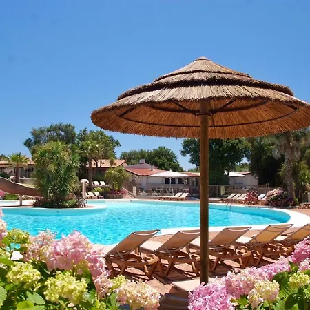 Les De Pertamina Resort Bonifacio (Corsica)
