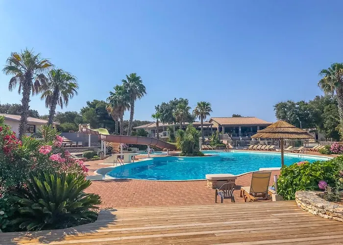 Resort Les De Pertamina Bonifacio (Corsica)